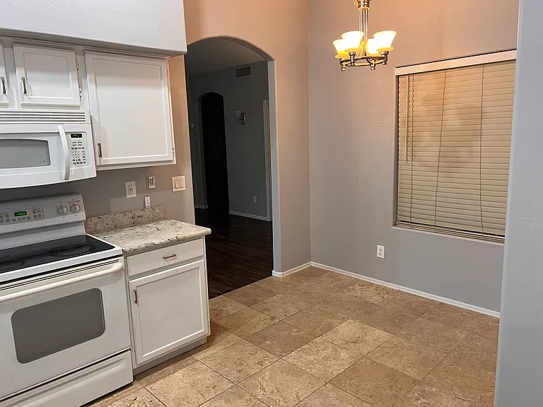 4322 E Milton Dr — Photo 18
