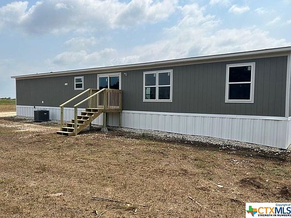 3rd image of 805 Barton Ln