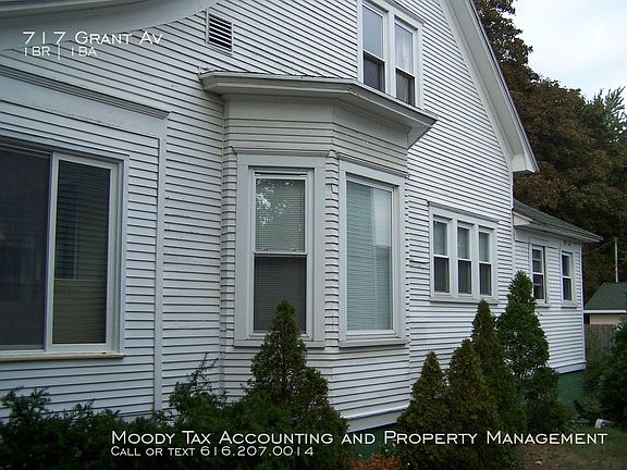 3rd image of 717 Grant Ave