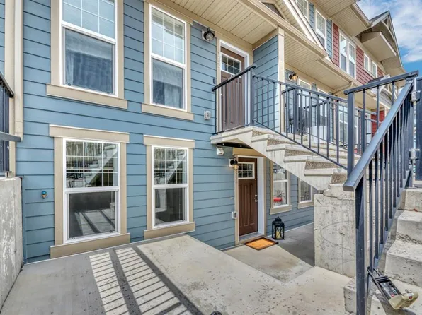 314 E Cranbrook Sq SE, Calgary, AB T3M 3E3