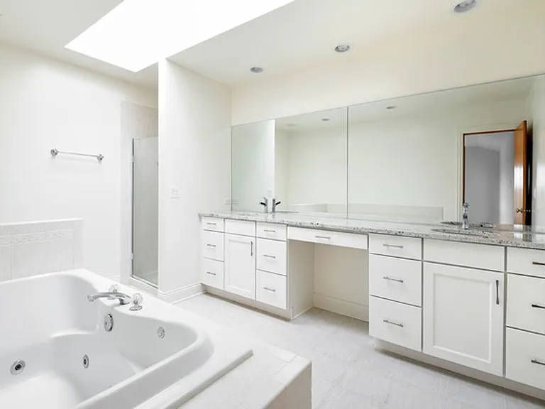 1657 W Wrightwood Ave #3W — Photo 17