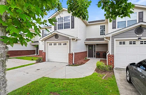 789 Majestic Dr Photo 1