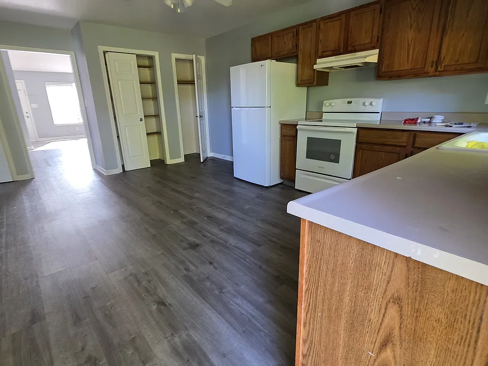 2140 Galaxy Dr
