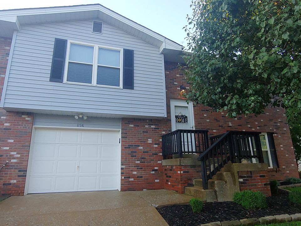 1st image of 896 Barwood Dr