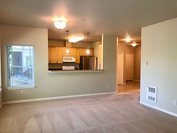 2nd image of 15000 Juanita Dr NE Unit 208