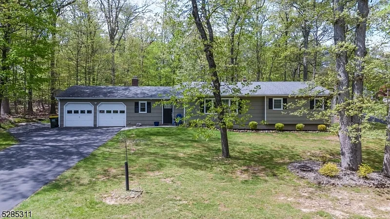 1073 Rector Rd photo 1