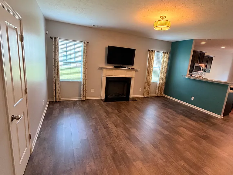 13987 Catalina Dr — Photo 8