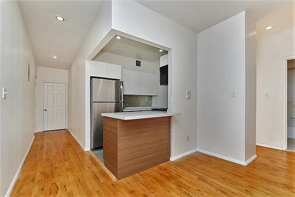 Rented by Owner | media 17