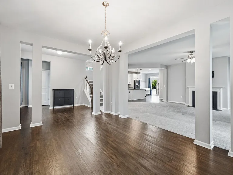 15521 Ann Arden Ave — Photo 3