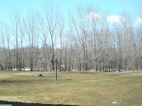 3rd image of 400 Broadway Ave N