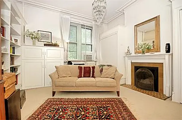 Sold by Citi Habitats | media 17