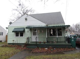 632 70th St, Niagara Falls, NY 14304