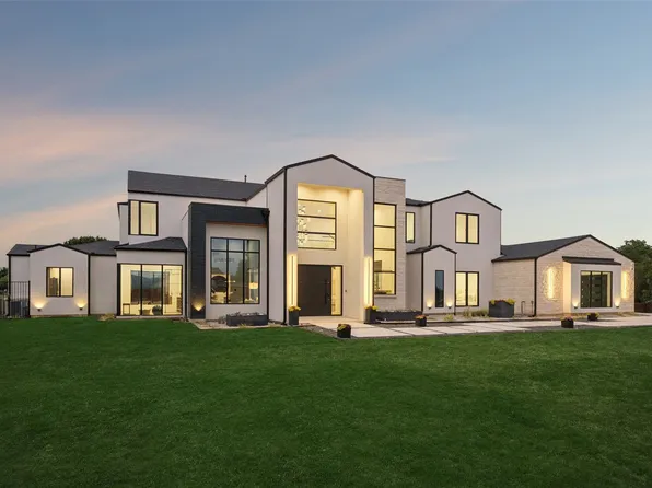 142 Sweet St, Southlake, TX 76092