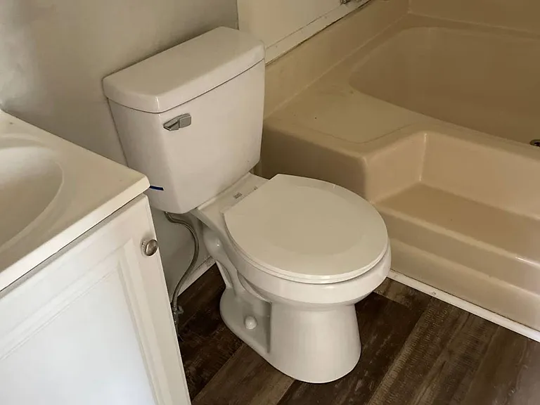 204 Farrell St — Photo 14