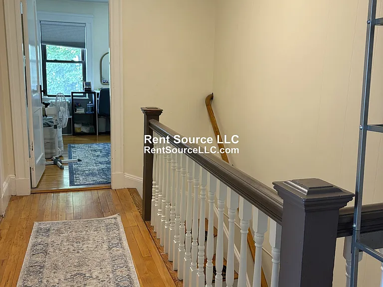 33 Stoughton St — Photo 17
