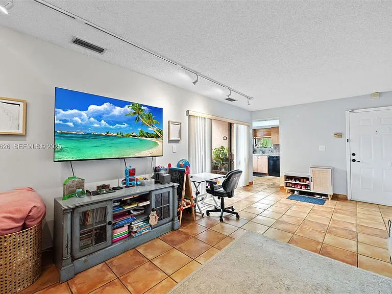 11840 SW 80th St #526 — Photo 21