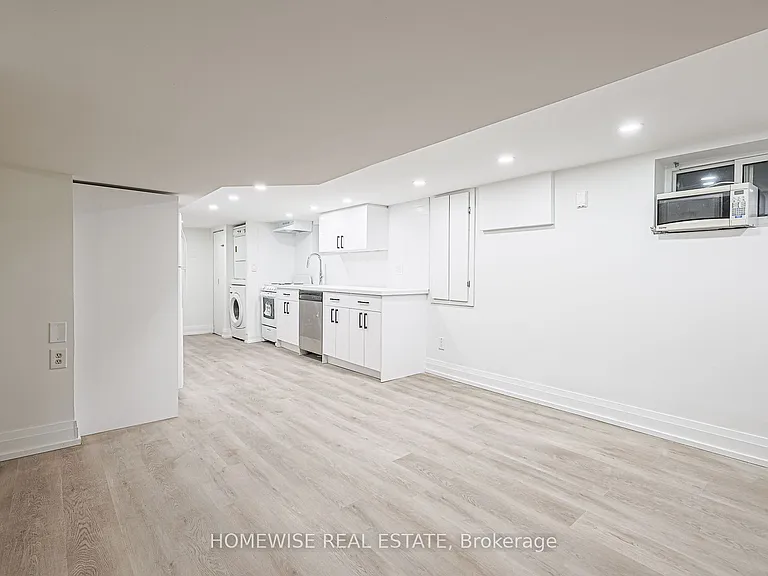 81 Shields Ave #LOWER — Photo 3