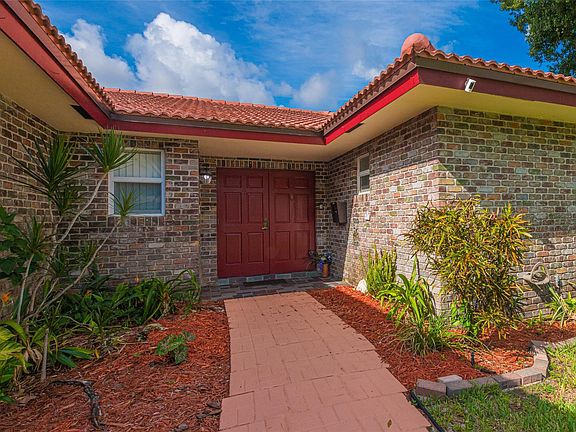 4th image of 8644 NW 29th Drive