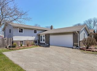 20523 N Eugene Ave, Prairie View, IL 60069