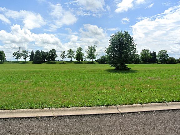 5th image of 7814 Bentgrass Cir
