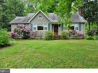 345 W Oak Rd, Vineland, NJ 08360