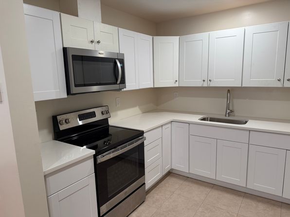 95 Red Mill Rd APT 3