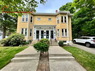 93 Fayette St #1, Watertown, MA 02472
