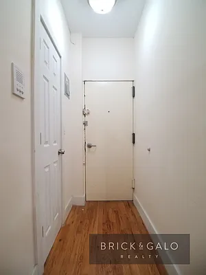 Rented by BRICK & GALO REALTY CORP | media 9