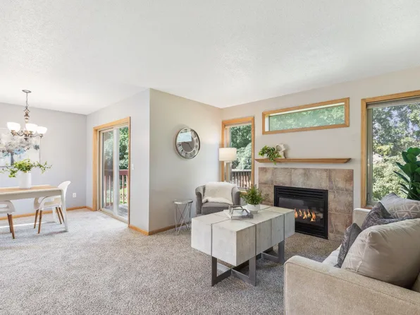 3759 Tower Pond Dr, Anoka, MN 55303
