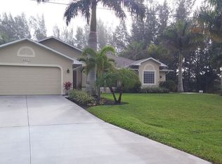 2201 SW 8th Ct, Cape Coral, FL 33991