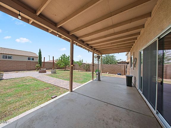 4th image of 22981 W SOLANO Drive