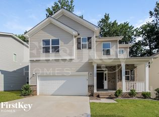 9545 Blue Knoll Ct, Charlotte, NC 28215