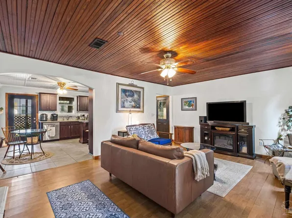 401 N 16th Ave, Pensacola, FL 32501