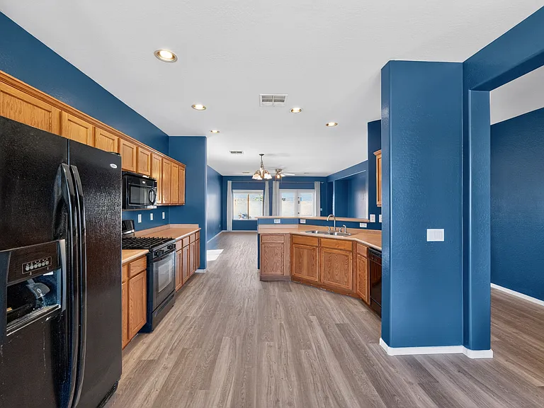 38248 W Santa Clara Ave — Photo 4
