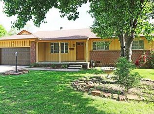 4226 Fleetwood Dr, Bartlesville, OK 74006
