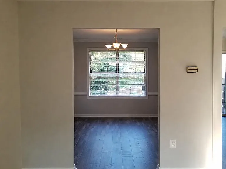 114 Westminster Ln #114 — Photo 5
