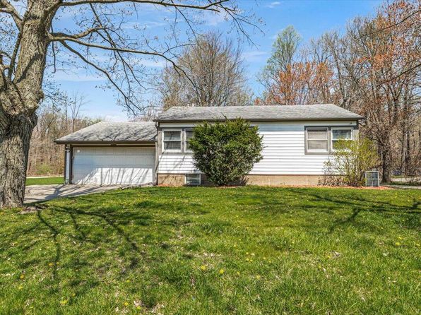 1104 Tryon Rd, Michigan City, IN 46360