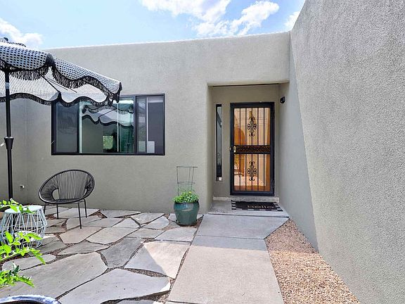 3rd image of 2165 Candelero St