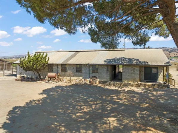 Pacheco Pass, Gilroy, CA 95020