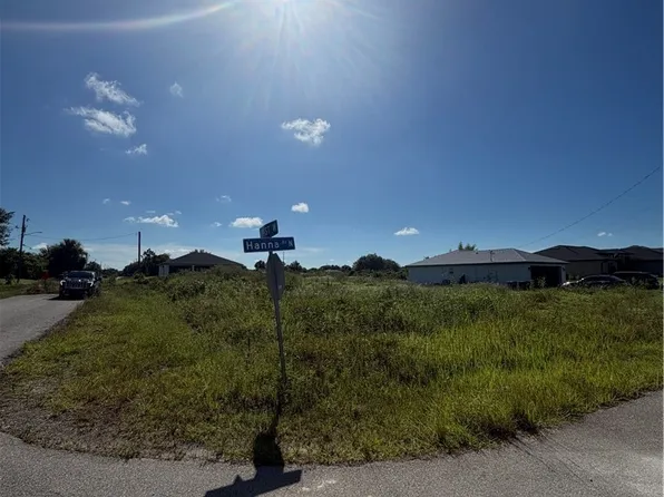 6014 Hanna Ave N, Lehigh Acres, FL 33971