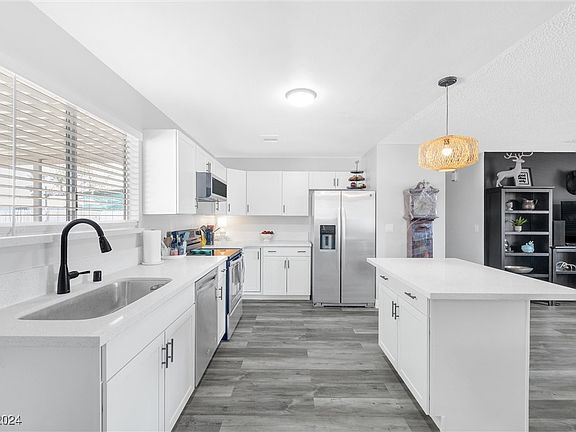 4th image of 2705 Sierra Madre Dr