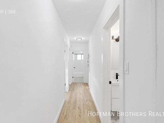 4th image of 3934 Gibraltar Ave APT 8
