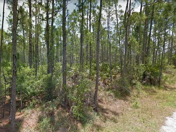 2283 Bayberry Ln, North Fort Myers, FL 33917