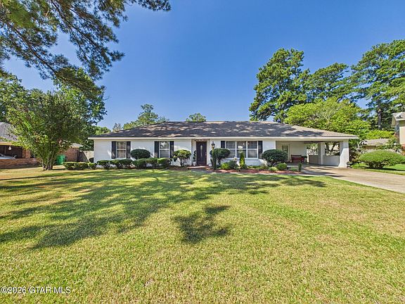 2nd image of 3411 Camellia Cir