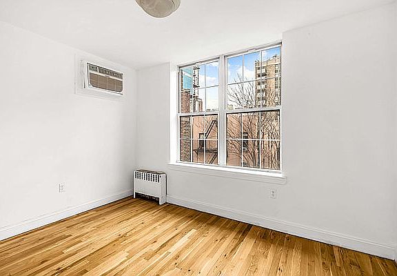 5th image of 104 E 98th St #5A