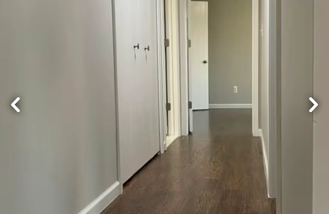 2 bed, 950 sqft, $1,550 — Photo 3