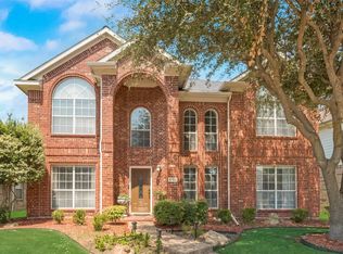 5704 Green Hollow Ln, The Colony, TX 75056