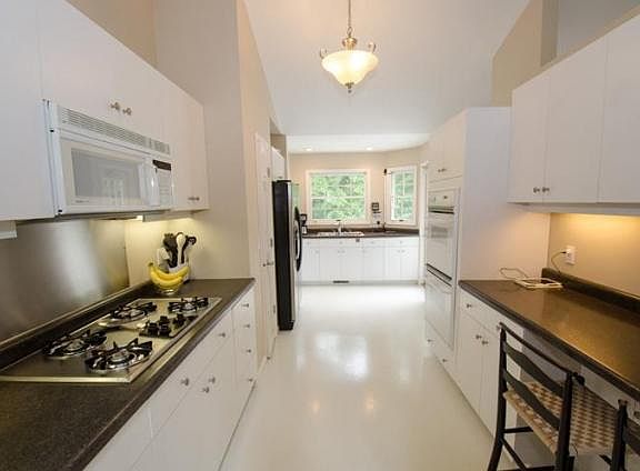 4th image of 51586 Meadow Pond Dr