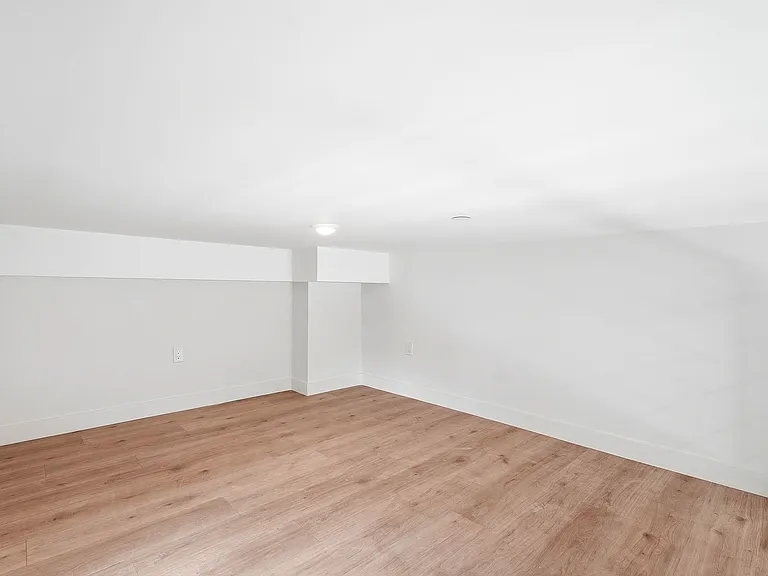 Step Designer Studio Community Living — Photo 100