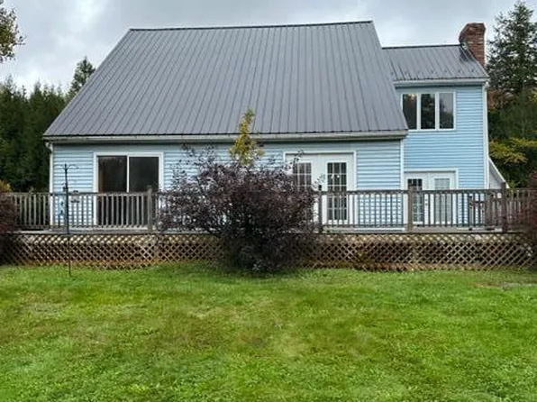 15 Ambrose Lane, Glenburn, ME 04401